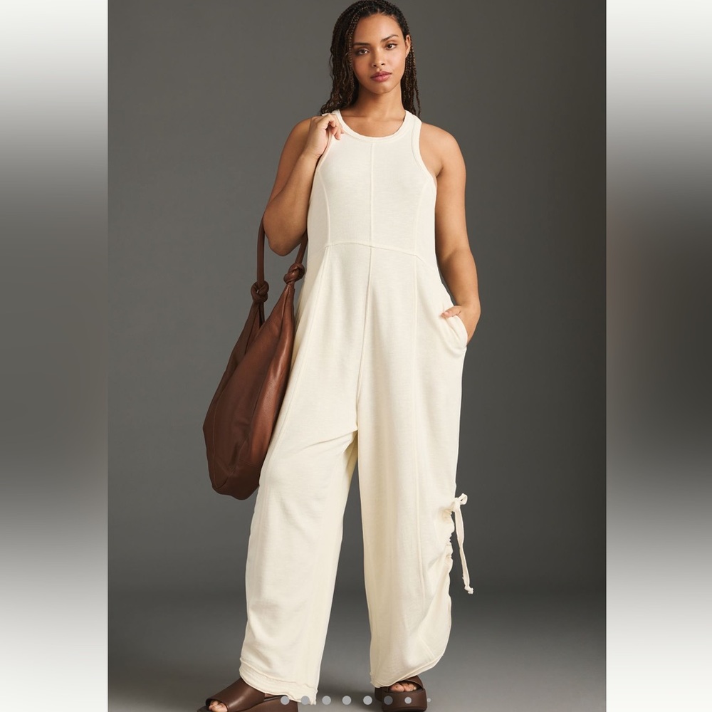 DAILY PRACTICE BY ANTHROPOLOGIE
MOVE FREELY SEAMED
WIDE-LEG JUMPSUIT